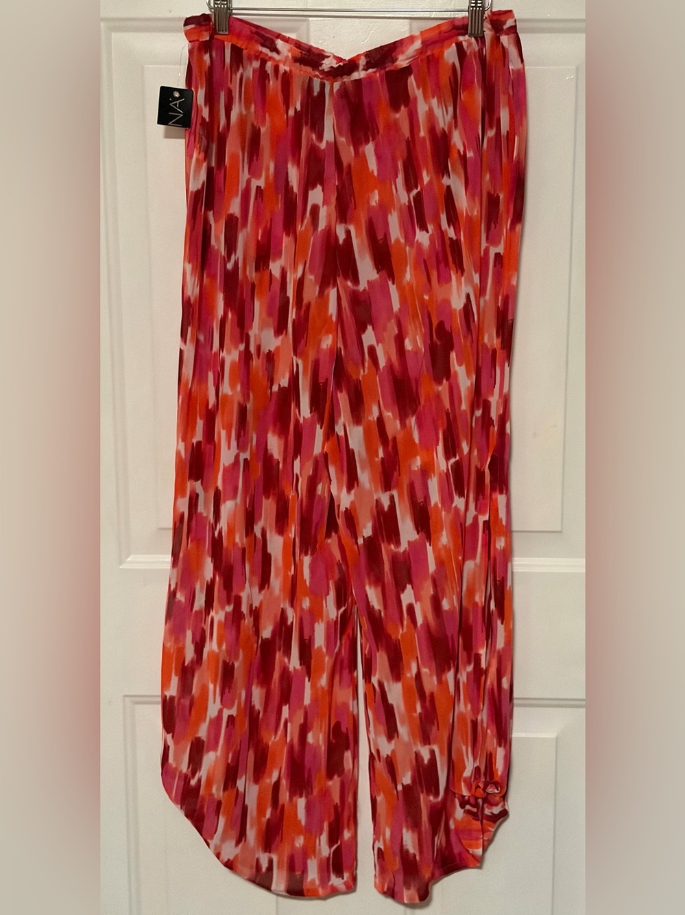 Catalina Women's Abstract Wide Leg Pants in Red & Pink NWOT